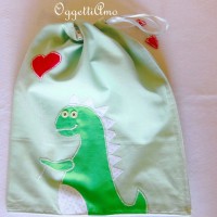 /album/sacca-tenero-dinosauro-innamorato/dinosauro-con-palloncino-cuore-5-jpg/